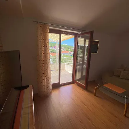 Hodak - With Sea View