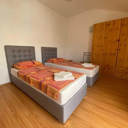 Hodak - With Sea View Apartamento Basina